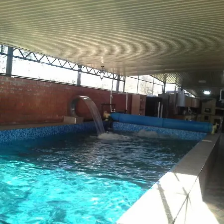 Yessentuki Warm Pool тёплый бассейн ессентуки Bradford (West Yorkshire)